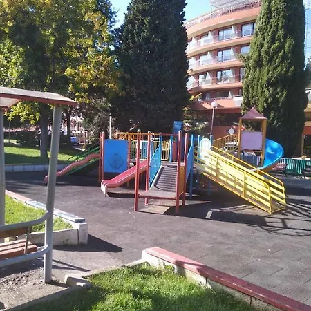 South Larisa Διαμέρισμα Νεσέμπαρ