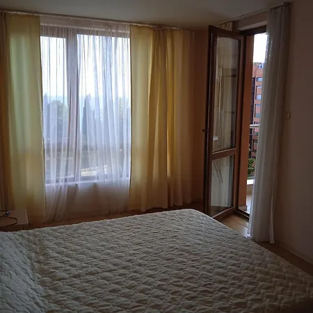 Apartment South Larisa *